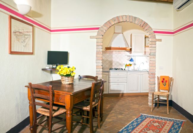 Ferienwohnung in Cinigiano - Old Stone Apartment Perona Ferienwohnung in Cinigiano - Old Stone Apartment Perona