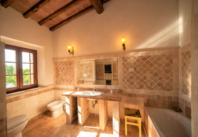 Ferienwohnung in Asciano - Ficonovo is Your Agritourism with Pool Ferienwohnung in Asciano - Ficonovo is Your Agritourism with Pool