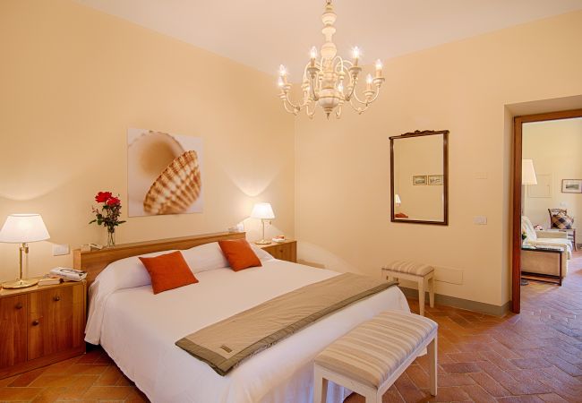 Ferienwohnung in Panzano - Luxury Chianti between Grapes in Panzano Chianti Ferienwohnung in Panzano - Luxury Chianti between Grapes in Panzano Chianti