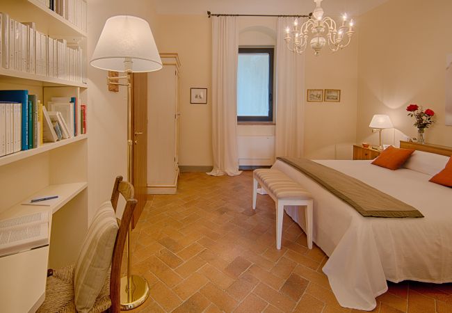 Ferienwohnung in Panzano - Luxury Chianti between Grapes in Panzano Chianti Ferienwohnung in Panzano - Luxury Chianti between Grapes in Panzano Chianti