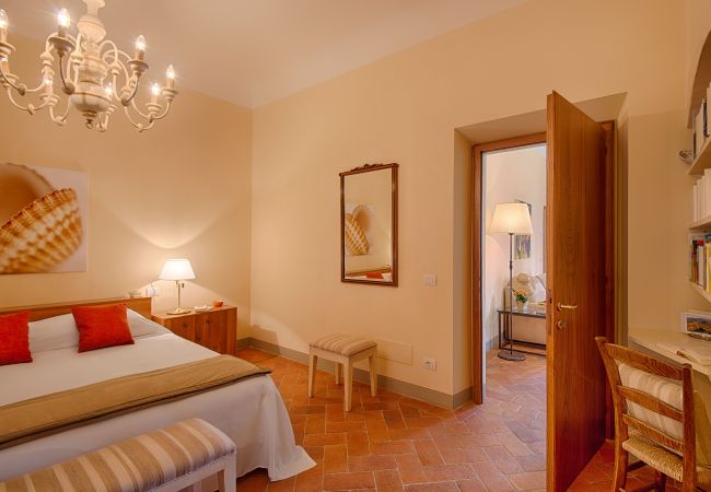 Ferienwohnung in Panzano - Luxury Chianti between Grapes in Panzano Chianti Ferienwohnung in Panzano - Luxury Chianti between Grapes in Panzano Chianti