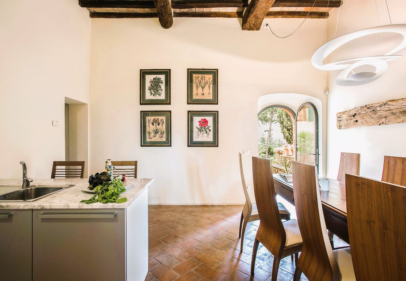 Ferienwohnung in Certaldo - Luxury, Sustainability and Eco Pool in Tower Apt. Ferienwohnung in Certaldo - Luxury, Sustainability and Eco Pool in Tower Apt.