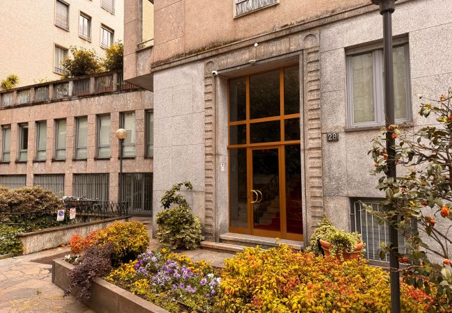 Ferienwohnung in Milano - San Babila Design Apartment R&R Ferienwohnung in Milano - San Babila Design Apartment R&R