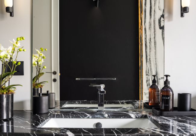 Ferienwohnung in Milano - Cadamosto Art Penthouse with Terrace R&R Ferienwohnung in Milano - Cadamosto Art Penthouse with Terrace R&R