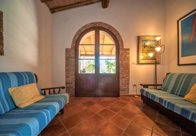 Appartement à Asciano - Ficonovo is Your Agritourism with Pool Appartement à Asciano - Ficonovo is Your Agritourism with Pool