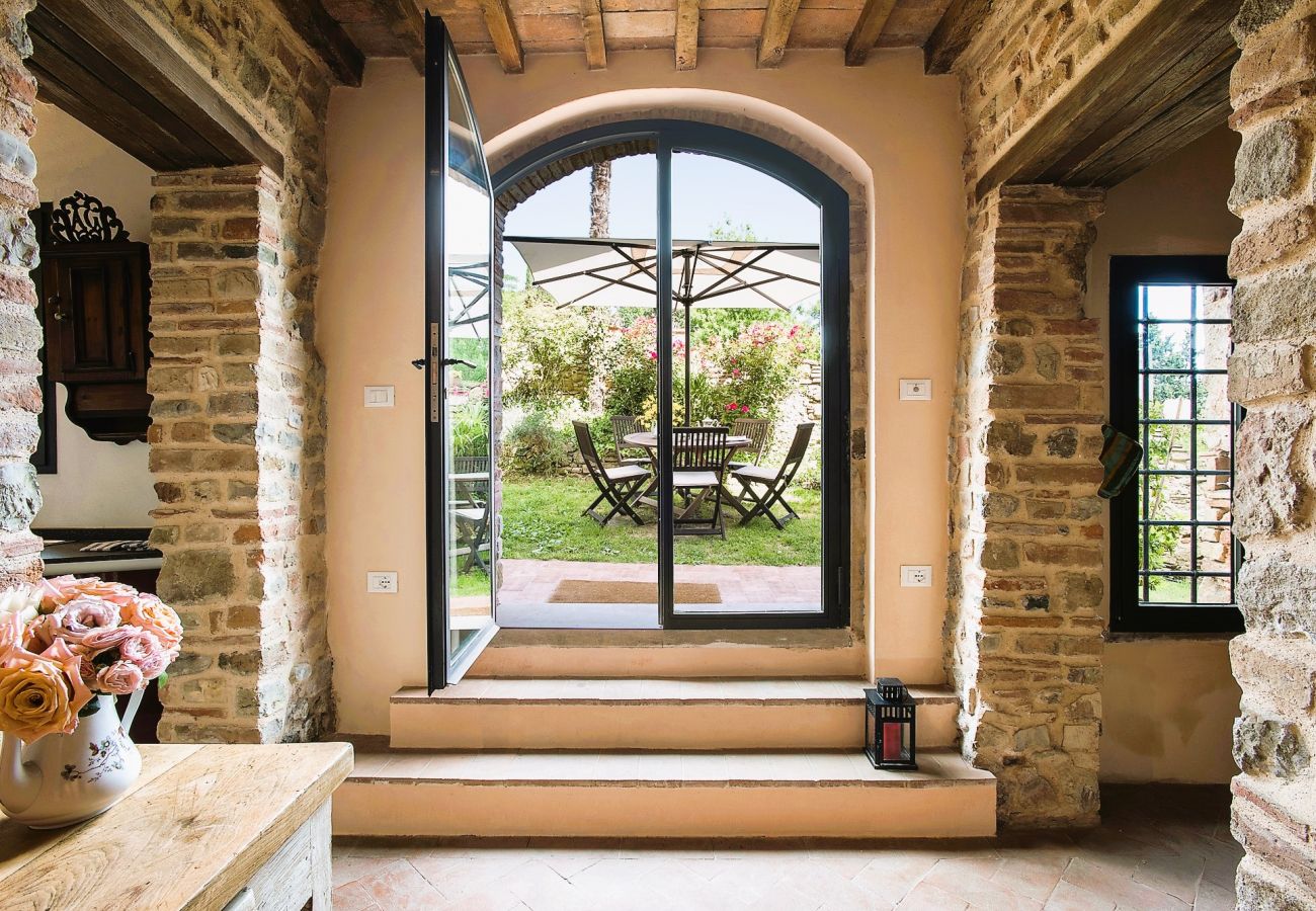 Appartement à Certaldo - Luxury, Sustainability and Eco Pool in Forno Apt. Appartement à Certaldo - Luxury, Sustainability and Eco Pool in Forno Apt.