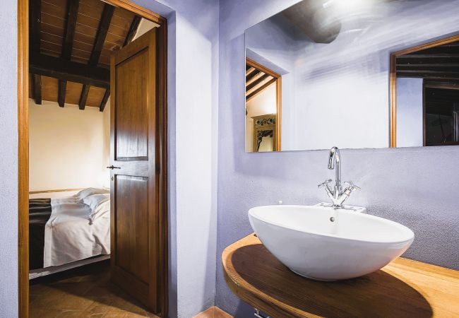 Appartement à Certaldo - Luxury, Sustainability and Eco Pool in Tower Apt. Appartement à Certaldo - Luxury, Sustainability and Eco Pool in Tower Apt.