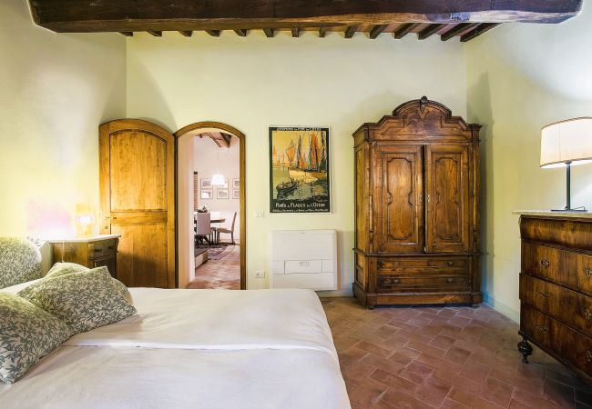 Appartement à Certaldo - Luxury, Sustainability and Eco Pool in Frangi Apt. Appartement à Certaldo - Luxury, Sustainability and Eco Pool in Frangi Apt.