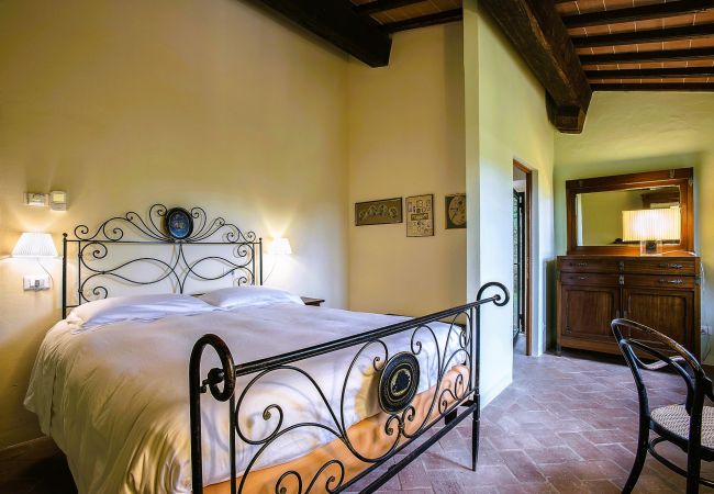 Appartement à Certaldo - Luxury, Sustainability and Eco Pool in Frangi Apt. Appartement à Certaldo - Luxury, Sustainability and Eco Pool in Frangi Apt.