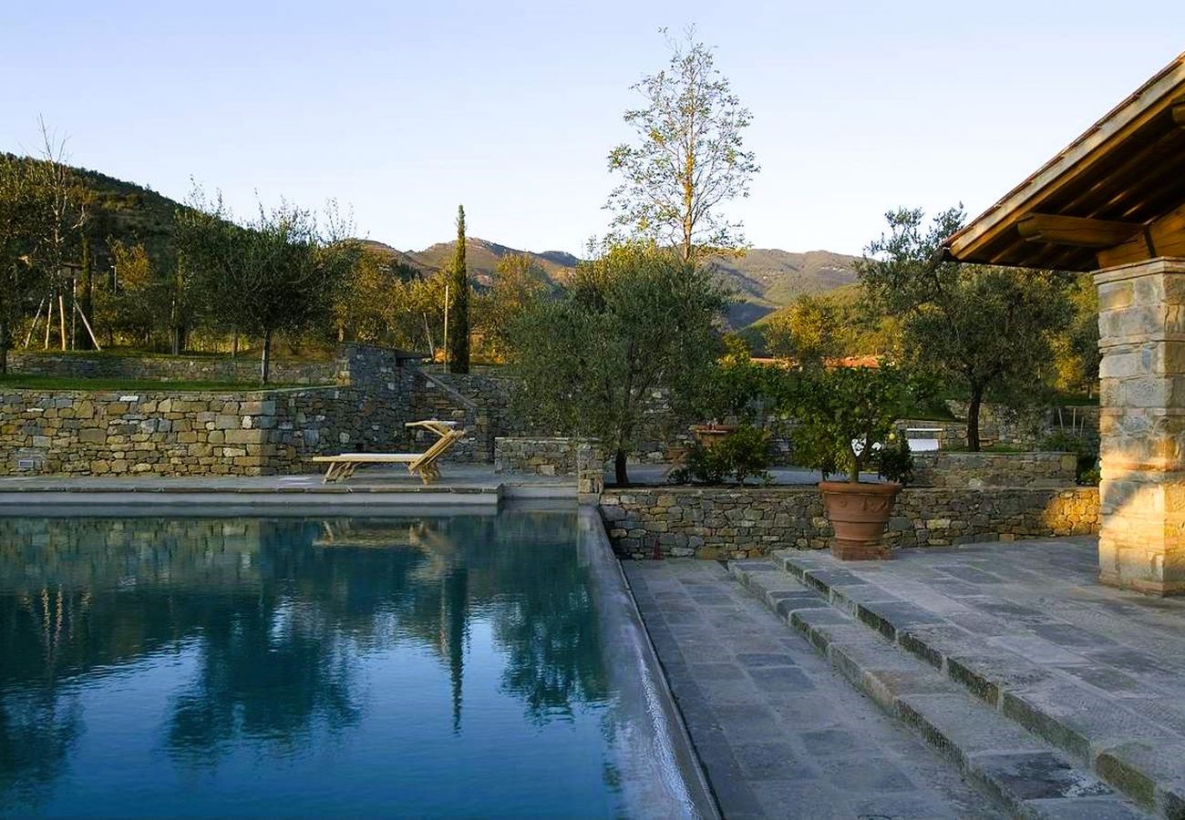 Villa à Pian di Sco - Villa Nocciolo in most Exclusive Borgo in Tuscany Villa à Pian di Sco - Villa Nocciolo in most Exclusive Borgo in Tuscany