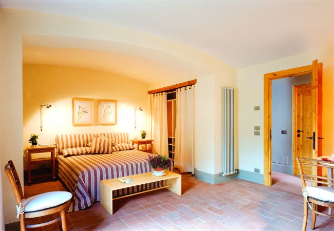 Villa à Pian di Sco - Villa Olivo in most Exclusive Borgo in Tuscany Villa à Pian di Sco - Villa Olivo in most Exclusive Borgo in Tuscany