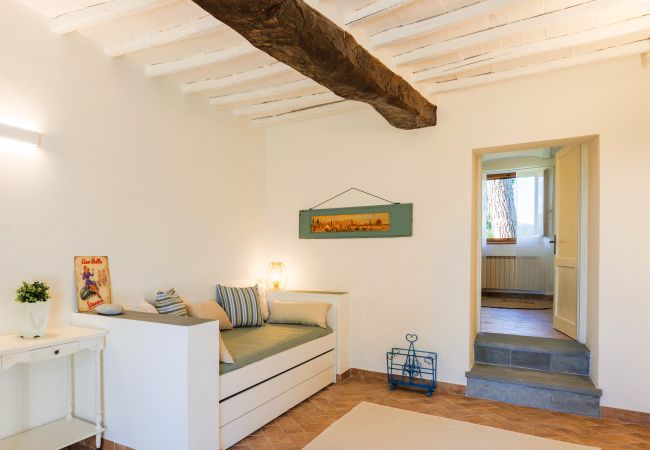 Appartement à Rignano sull´Arno - Fattoria del Chianti close to Florence for two Appartement à Rignano sull´Arno - Fattoria del Chianti close to Florence for two