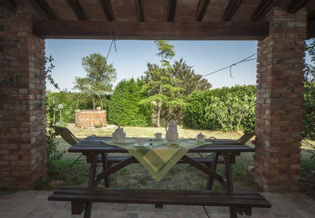 Appartamento a Asciano - Lillarosa is Your Agritourism close to Siena Appartamento a Asciano - Lillarosa is Your Agritourism close to Siena
