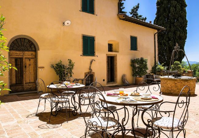 Appartamento a Certaldo - Luxury, Sustainability and Eco Pool in Frangi Apt. Appartamento a Certaldo - Luxury, Sustainability and Eco Pool in Frangi Apt.