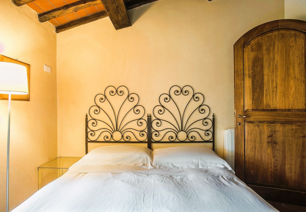 Appartamento a Certaldo - Luxury, Sustainability and Eco Pool in Frangi Apt. Appartamento a Certaldo - Luxury, Sustainability and Eco Pool in Frangi Apt.