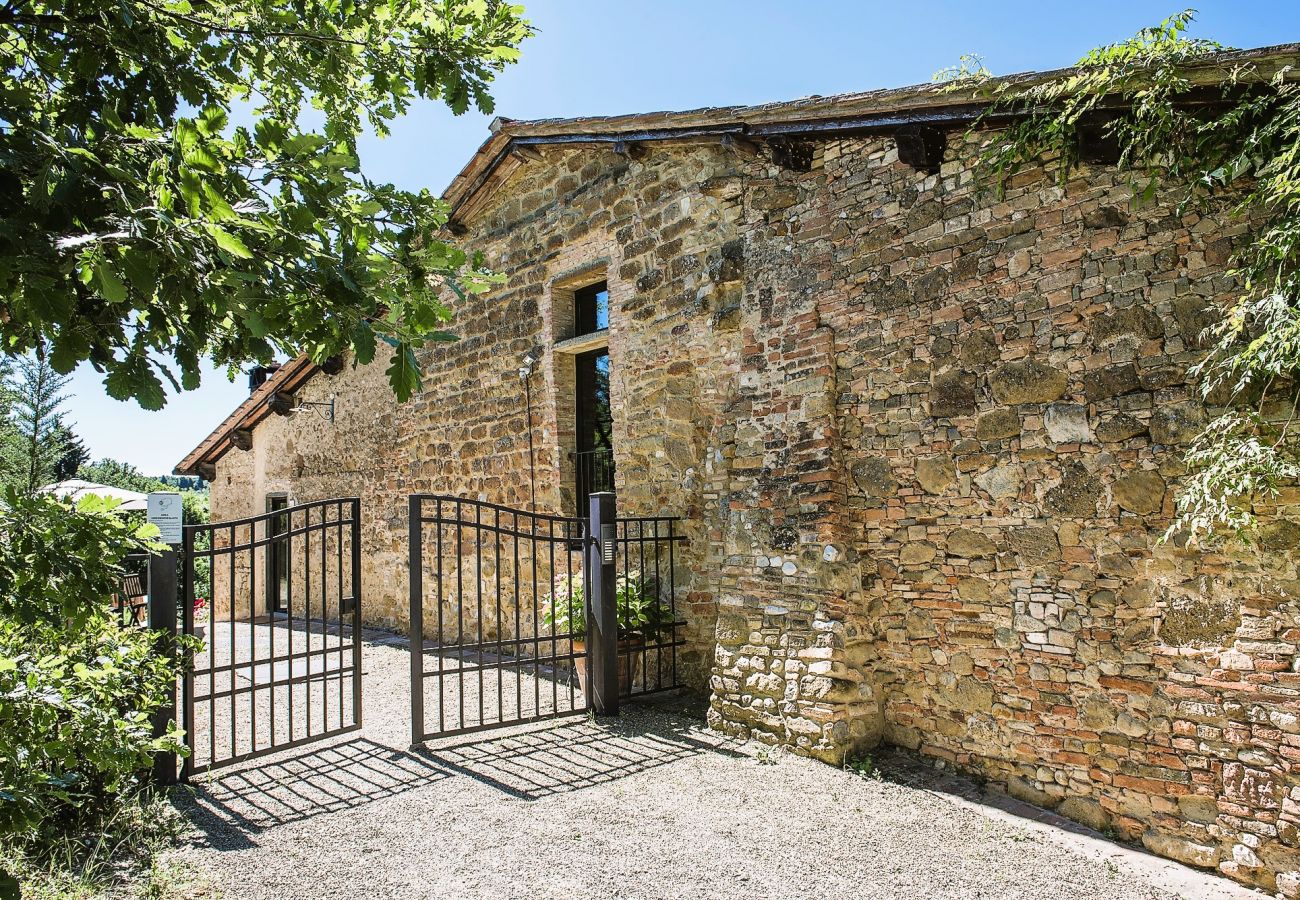 Appartamento a Certaldo - Luxury, Sustainability and Eco Pool in Frangi Apt. Appartamento a Certaldo - Luxury, Sustainability and Eco Pool in Frangi Apt.