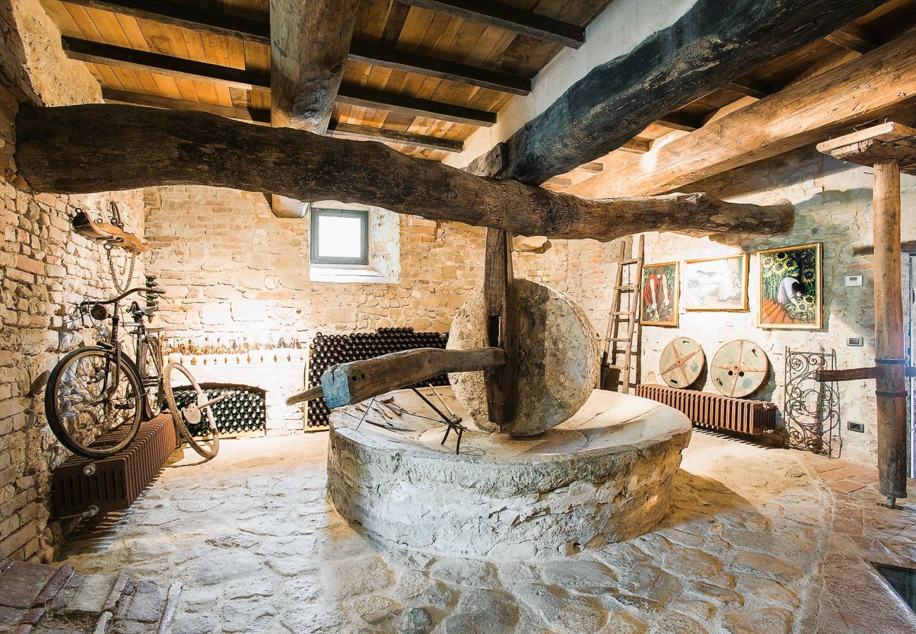 Appartamento a Certaldo - Luxury, Sustainability and Eco Pool in Frangi Apt. Appartamento a Certaldo - Luxury, Sustainability and Eco Pool in Frangi Apt.