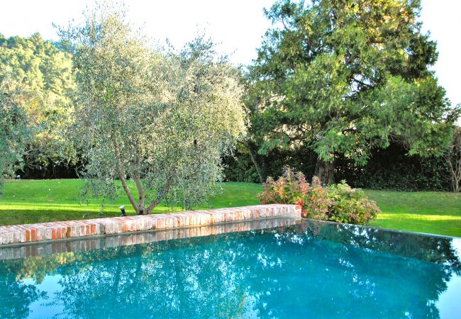 Villa a Pian di Sco - Villa Magnolia in most Exclusive Borgo in Tuscany Villa a Pian di Sco - Villa Magnolia in most Exclusive Borgo in Tuscany