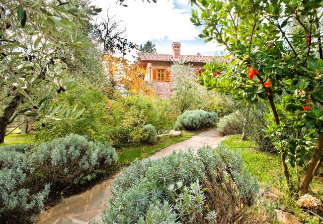 Villa a Pian di Sco - Villa Nocciolo in most Exclusive Borgo in Tuscany Villa a Pian di Sco - Villa Nocciolo in most Exclusive Borgo in Tuscany