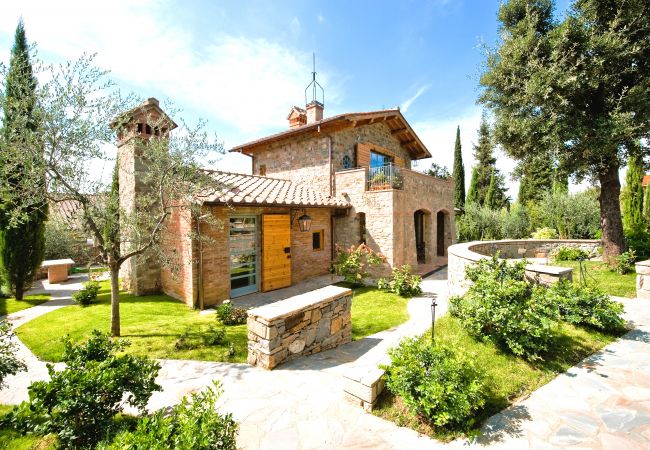 Villa a Pian di Sco - Villa Leccino in most Exclusive Borgo in Tuscany Villa a Pian di Sco - Villa Leccino in most Exclusive Borgo in Tuscany