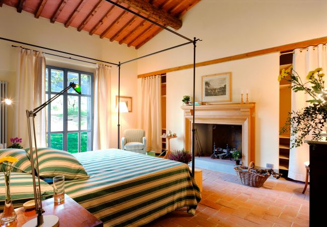 Villa a Pian di Sco - Villa Olivo in most Exclusive Borgo in Tuscany Villa a Pian di Sco - Villa Olivo in most Exclusive Borgo in Tuscany