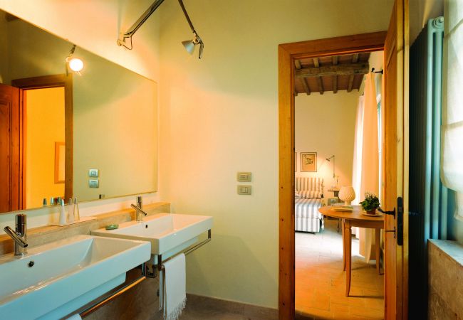 Villa a Pian di Sco - Villa Noce in most Exclusive Borgo in Tuscany Villa a Pian di Sco - Villa Noce in most Exclusive Borgo in Tuscany