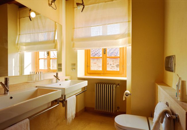 Villa a Pian di Sco - Villa Noce in most Exclusive Borgo in Tuscany Villa a Pian di Sco - Villa Noce in most Exclusive Borgo in Tuscany