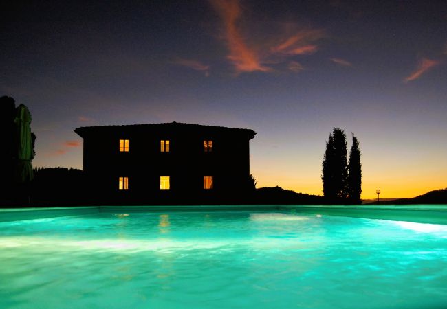  a Volterra - Private Villa with Pool close to Seaside