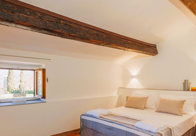 Appartamento a Rignano sull´Arno - Fattoria del Chianti close to Florence for four Appartamento a Rignano sull´Arno - Fattoria del Chianti close to Florence for four