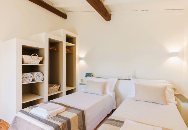 Appartamento a Rignano sull´Arno - Fattoria del Chianti close to Florence for four Appartamento a Rignano sull´Arno - Fattoria del Chianti close to Florence for four