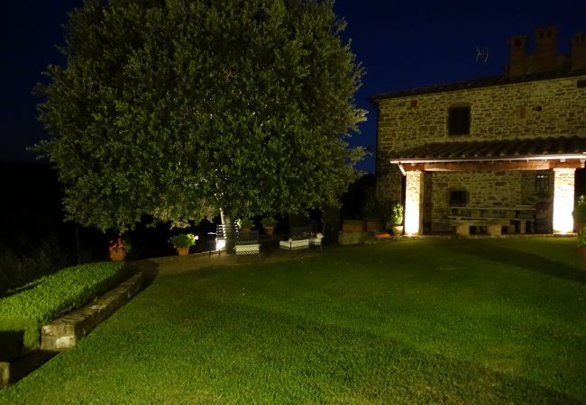 Villa in Civitella in Val di Chiana - Tuscany Villa with Breathtaking View at Dotholiday Villa in Civitella in Val di Chiana - Tuscany Villa with Breathtaking View at Dotholiday