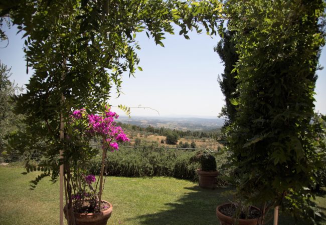 Villa in Civitella in Val di Chiana - Villa Tuscany with Flair, Luxury & Panorama Villa in Civitella in Val di Chiana - Villa Tuscany with Flair, Luxury & Panorama