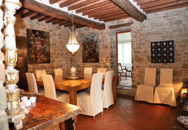 Villa in Civitella in Val di Chiana - Villa Tuscany with Flair, Luxury & Panorama Villa in Civitella in Val di Chiana - Villa Tuscany with Flair, Luxury & Panorama