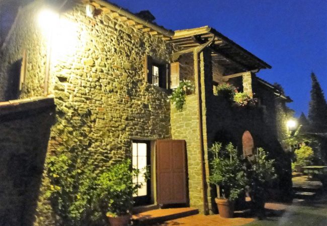 Villa in Civitella in Val di Chiana - Villa Tuscany with Flair, Luxury & Panorama Villa in Civitella in Val di Chiana - Villa Tuscany with Flair, Luxury & Panorama