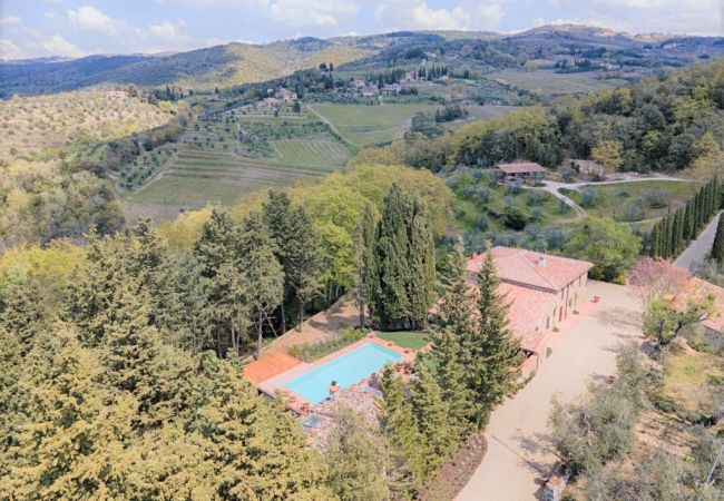 Villa in Castellina in Chianti - Villa in Castellina w. Pool, Garden & Winery Villa in Castellina in Chianti - Villa in Castellina w. Pool, Garden & Winery