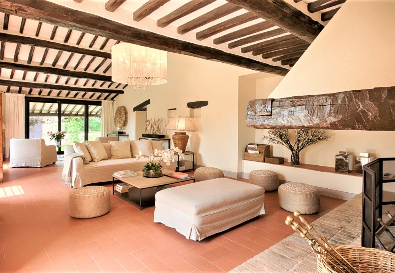 Villa in Castellina in Chianti - Villa in Castellina w. Pool, Garden & Winery Villa in Castellina in Chianti - Villa in Castellina w. Pool, Garden & Winery