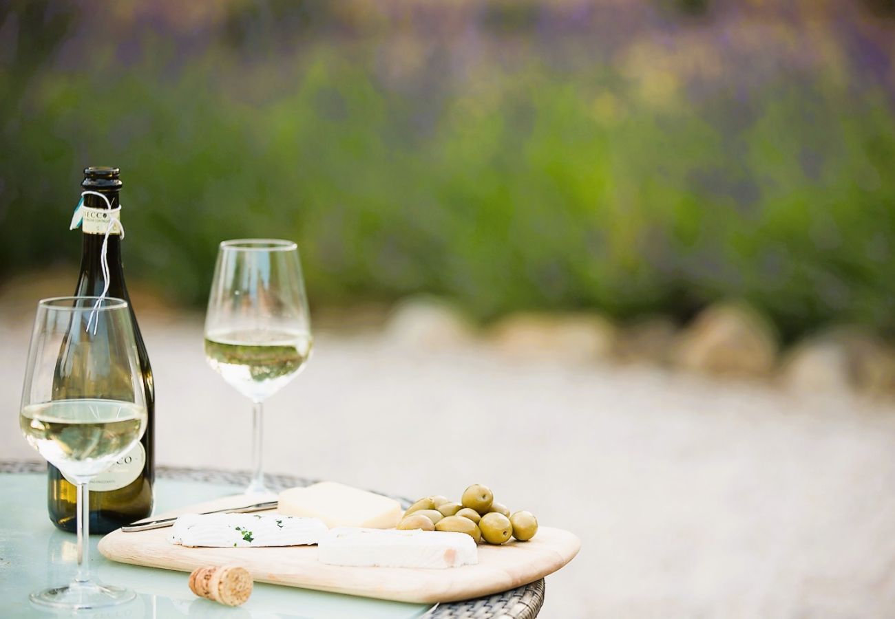 Appartement in Trequanda - Luxury 2 Rooms Apt. Azure in Siena Resort Appartement in Trequanda - Luxury 2 Rooms Apt. Azure in Siena Resort