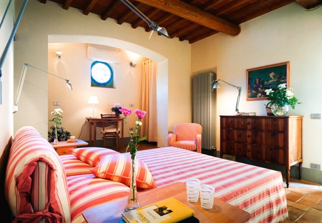 Villa in Pian di Sco - Villa Nocciolo in most Exclusive Borgo in Tuscany Villa in Pian di Sco - Villa Nocciolo in most Exclusive Borgo in Tuscany