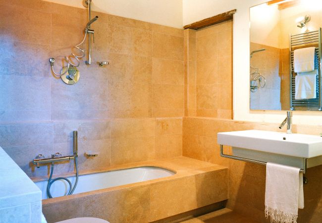 Villa in Pian di Sco - Villa Nocciolo in most Exclusive Borgo in Tuscany Villa in Pian di Sco - Villa Nocciolo in most Exclusive Borgo in Tuscany