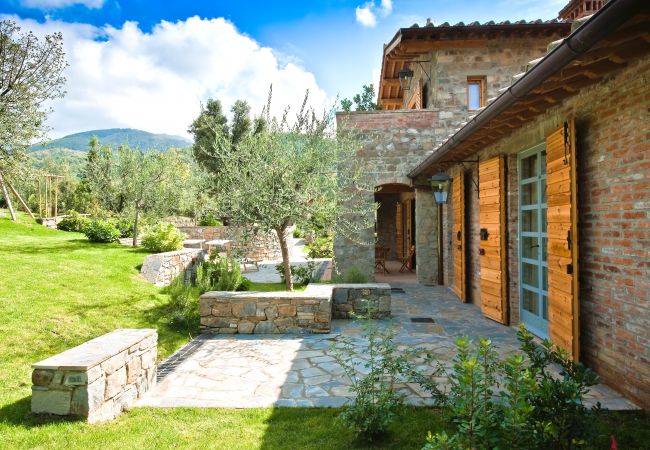 Villa in Pian di Sco - Villa Leccino in most Exclusive Borgo in Tuscany Villa in Pian di Sco - Villa Leccino in most Exclusive Borgo in Tuscany