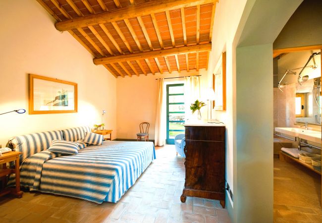 Villa in Pian di Sco - Villa Leccino in most Exclusive Borgo in Tuscany Villa in Pian di Sco - Villa Leccino in most Exclusive Borgo in Tuscany
