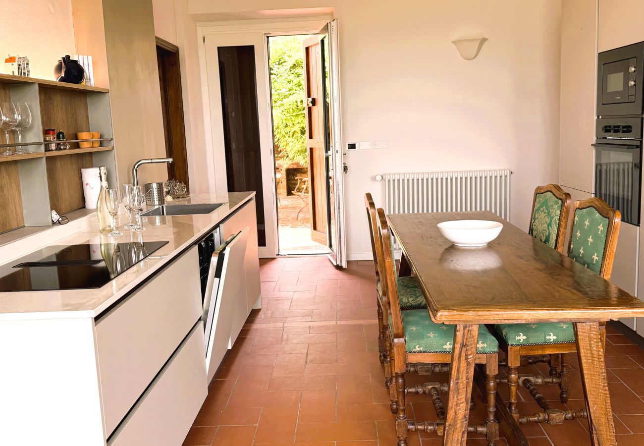 Villa in Monte San Savino - Villa Ceppeto new restored up to 6 w/ Tesla Charge Villa in Monte San Savino - Villa Ceppeto new restored up to 6 w/ Tesla Charge