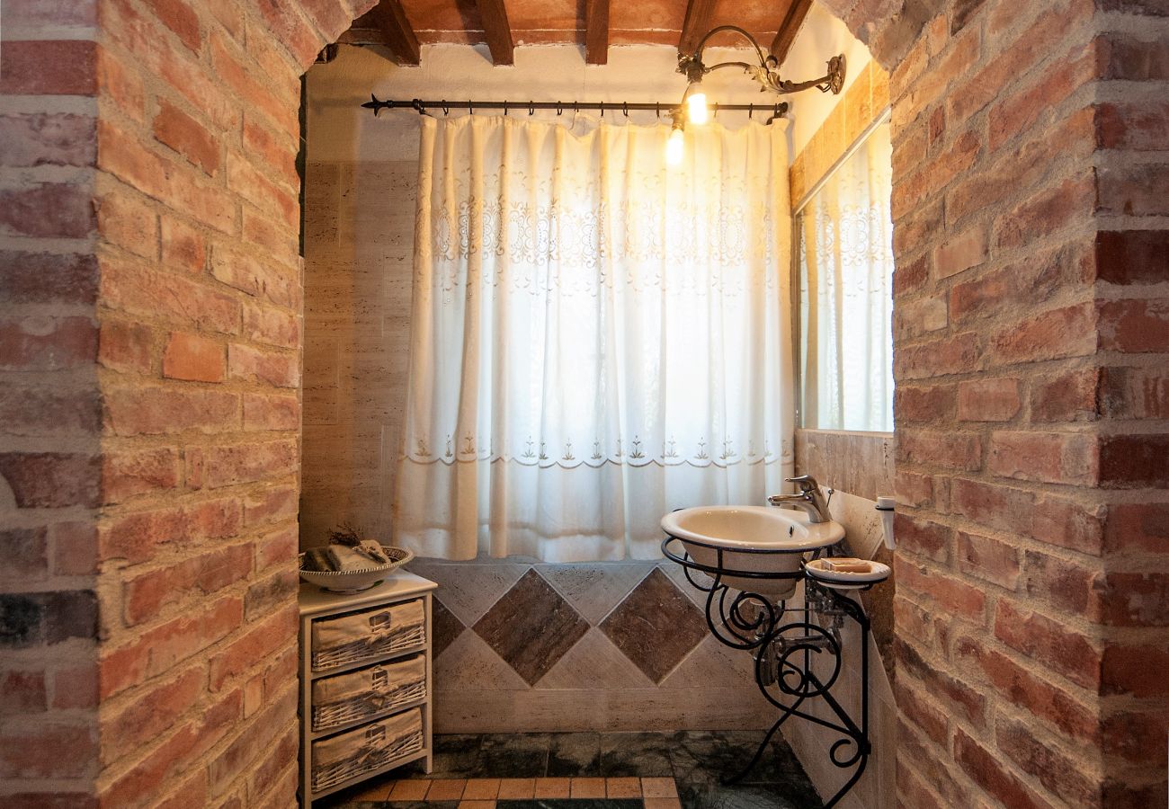 Apartment in Asciano - Lillarosa is Your Agritourism close to Siena Apartment in Asciano - Lillarosa is Your Agritourism close to Siena