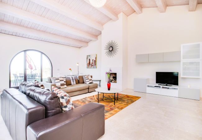 Apartment in Trequanda - Luxury & Large Apt. in Siena Resort at Falcon Apartment in Trequanda - Luxury & Large Apt. in Siena Resort at Falcon