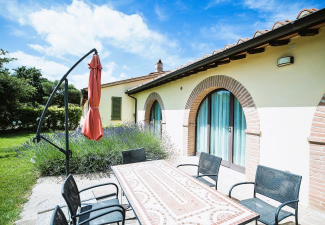 Apartment in Trequanda - Luxury & Large Apt. in Siena Resort at Falcon Apartment in Trequanda - Luxury & Large Apt. in Siena Resort at Falcon