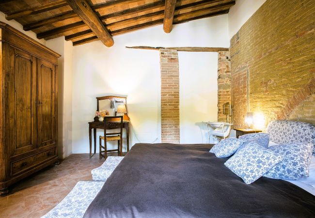 Apartment in Certaldo - Luxury, Sustainability and Eco Pool in Forno Apt. Apartment in Certaldo - Luxury, Sustainability and Eco Pool in Forno Apt.