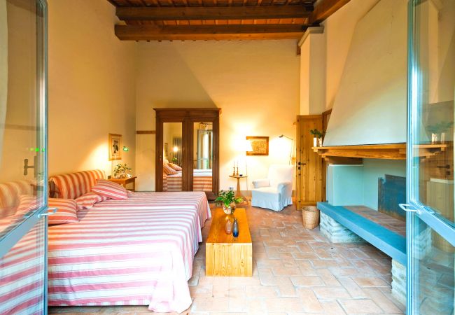 Villa in Pian di Sco - Villa Magnolia in most Exclusive Borgo in Tuscany Villa in Pian di Sco - Villa Magnolia in most Exclusive Borgo in Tuscany