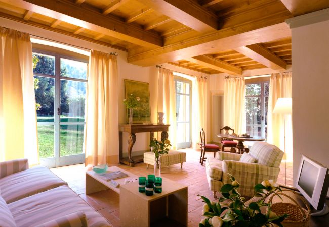 Villa in Pian di Sco - Villa Magnolia in most Exclusive Borgo in Tuscany Villa in Pian di Sco - Villa Magnolia in most Exclusive Borgo in Tuscany
