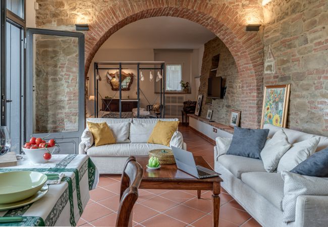 Apartment in Monte San Savino - Villa Ceppeto's Brand New Nest w/ Tesla Charger